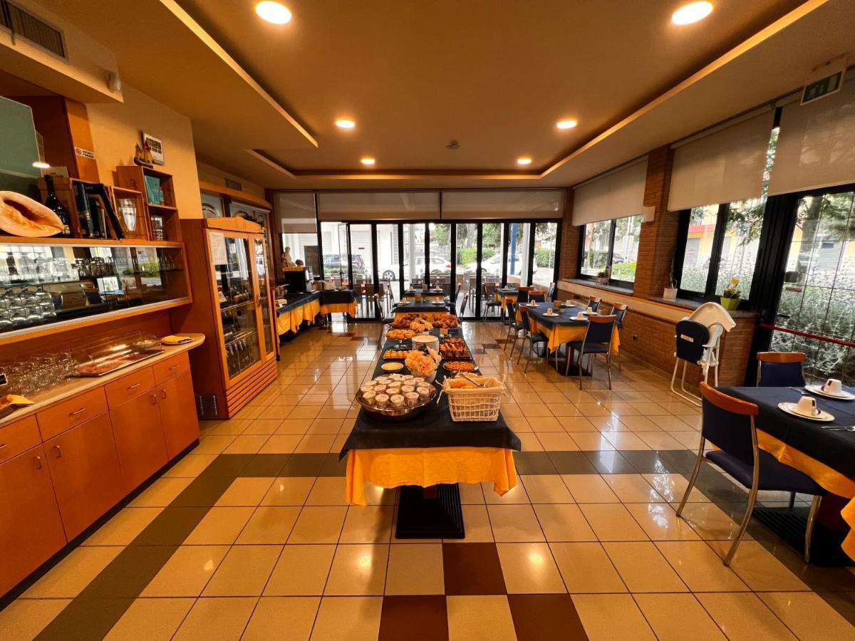 Hotel Nettuno 소토마리나 외부 사진