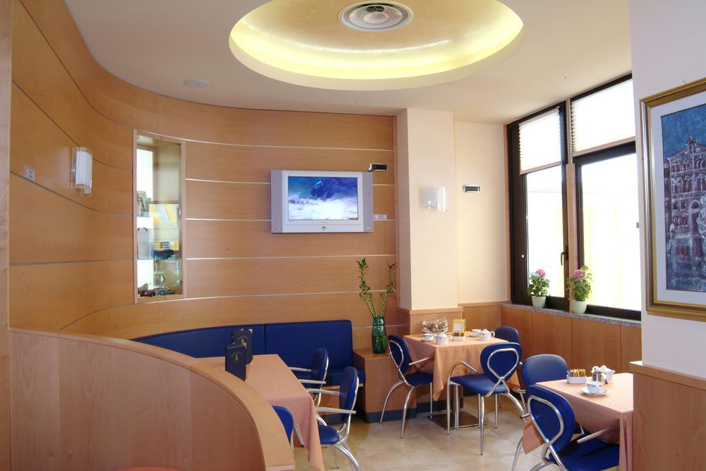 Hotel Nettuno 소토마리나 외부 사진